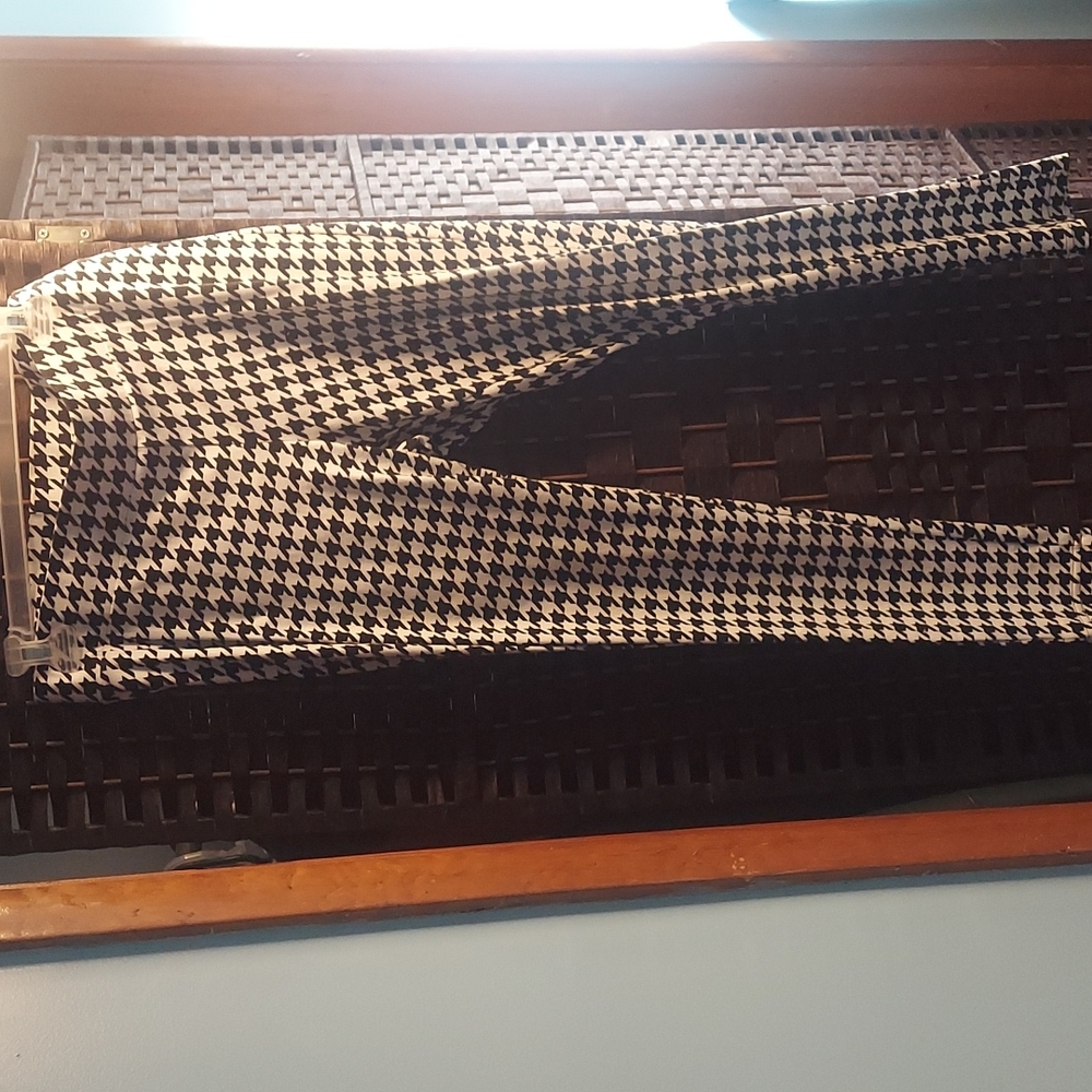 Houndstooth jeggings